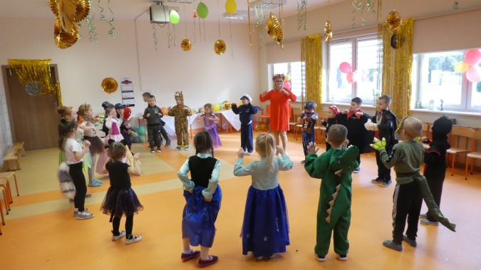 Bal karnawałowy u Żagiewek