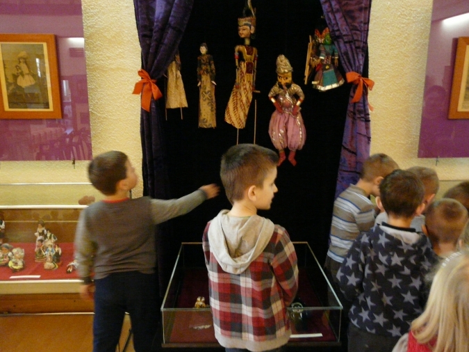 W Muzeum Lalek